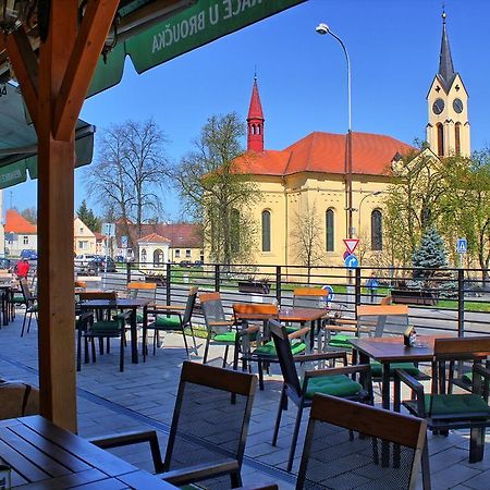 Penzion U Broucka Milevsko Exterior foto